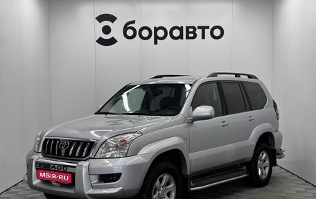 Toyota Land Cruiser 200, 2007 год, 1 890 000 рублей, 1 фотография