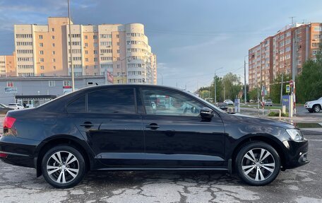 Volkswagen Jetta VI, 2012 год, 1 000 000 рублей, 3 фотография