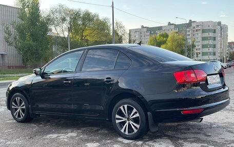 Volkswagen Jetta VI, 2012 год, 1 000 000 рублей, 7 фотография