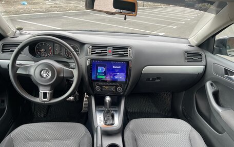 Volkswagen Jetta VI, 2012 год, 1 000 000 рублей, 14 фотография