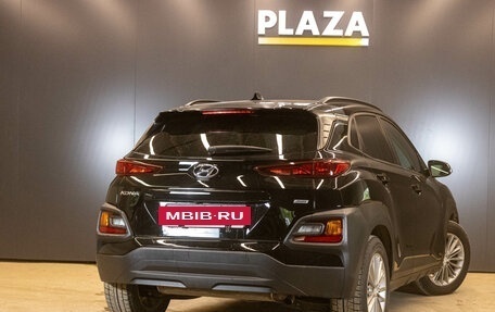 Hyundai Kona I, 2018 год, 1 879 000 рублей, 3 фотография