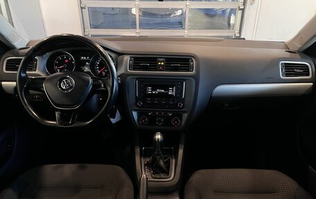 Volkswagen Jetta VI, 2017 год, 1 250 000 рублей, 9 фотография