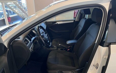 Volkswagen Jetta VI, 2017 год, 1 250 000 рублей, 16 фотография