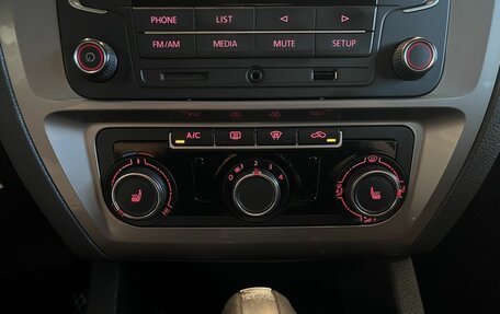 Volkswagen Jetta VI, 2017 год, 1 250 000 рублей, 15 фотография