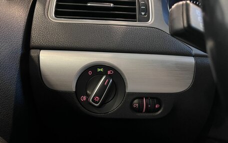 Volkswagen Jetta VI, 2017 год, 1 250 000 рублей, 32 фотография