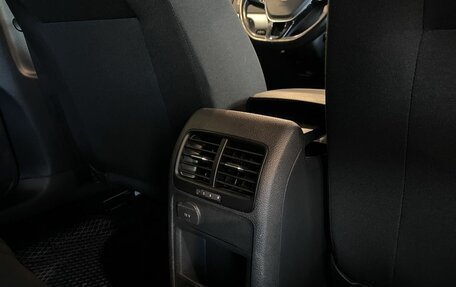 Volkswagen Jetta VI, 2017 год, 1 250 000 рублей, 36 фотография