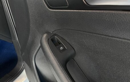 Volkswagen Jetta VI, 2017 год, 1 250 000 рублей, 28 фотография