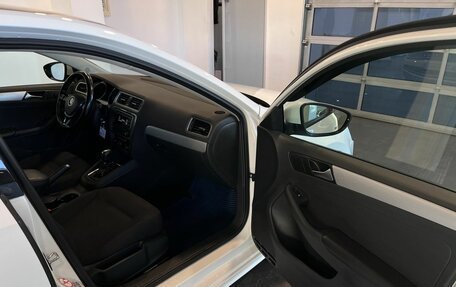 Volkswagen Jetta VI, 2017 год, 1 250 000 рублей, 27 фотография
