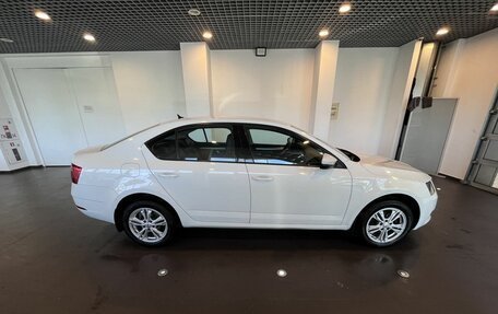 Skoda Octavia, 2018 год, 1 520 000 рублей, 2 фотография