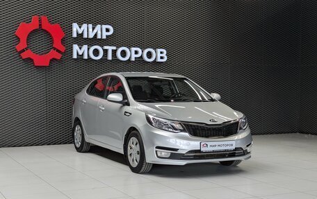 KIA Rio III рестайлинг, 2015 год, 1 000 000 рублей, 3 фотография
