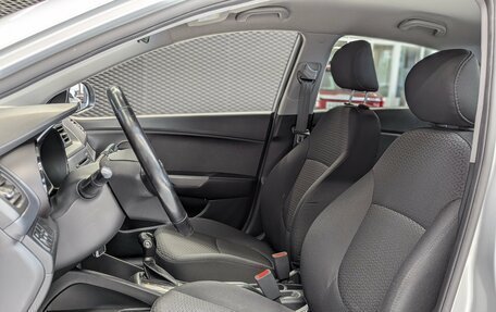 KIA Rio III рестайлинг, 2015 год, 1 000 000 рублей, 11 фотография