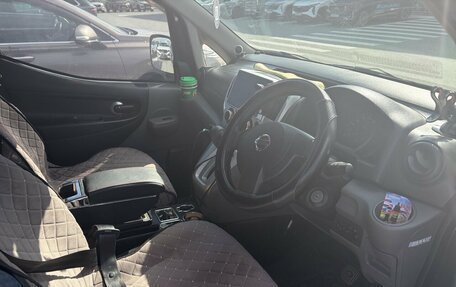 Nissan NV200, 2015 год, 1 660 000 рублей, 2 фотография