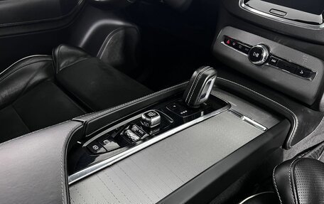 Volvo XC90 II рестайлинг, 2019 год, 4 500 000 рублей, 20 фотография