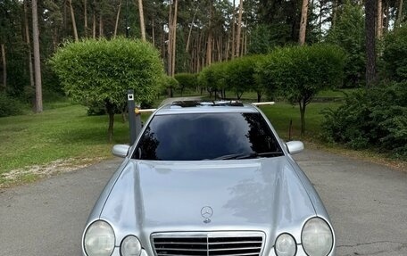 Mercedes-Benz E-Класс, 2000 год, 520 000 рублей, 1 фотография