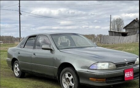 Toyota Camry V30, 1991 год, 250 000 рублей, 1 фотография