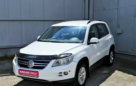 Volkswagen Tiguan I, 2010 год, 830 000 рублей, 1 фотография
