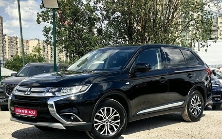 Mitsubishi Outlander III рестайлинг 3, 2018 год, 1 799 000 рублей, 1 фотография