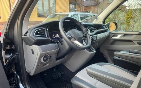 Volkswagen Caravelle T6 рестайлинг, 2023 год, 7 500 000 рублей, 7 фотография