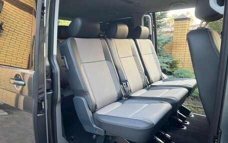 Volkswagen Caravelle T6 рестайлинг, 2023 год, 7 500 000 рублей, 12 фотография