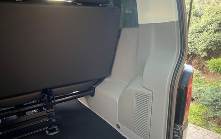 Volkswagen Caravelle T6 рестайлинг, 2023 год, 7 500 000 рублей, 19 фотография