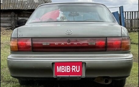 Toyota Camry V30, 1991 год, 250 000 рублей, 5 фотография