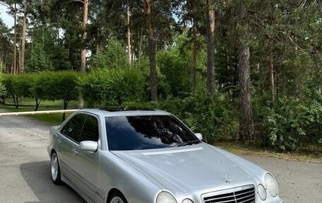 Mercedes-Benz E-Класс, 2000 год, 520 000 рублей, 5 фотография