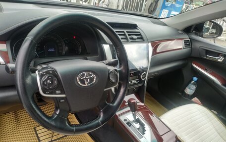 Toyota Camry, 2012 год, 2 000 050 рублей, 14 фотография