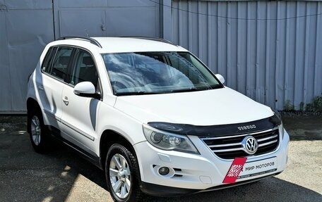 Volkswagen Tiguan I, 2010 год, 830 000 рублей, 3 фотография
