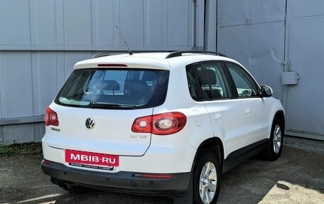 Volkswagen Tiguan I, 2010 год, 830 000 рублей, 4 фотография