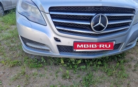 Mercedes-Benz R-Класс, 2011 год, 699 000 рублей, 2 фотография