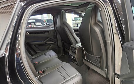 Porsche Cayenne III, 2026 год, 17 299 000 рублей, 17 фотография