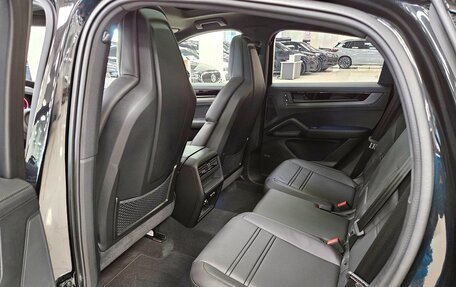 Porsche Cayenne III, 2026 год, 17 299 000 рублей, 16 фотография
