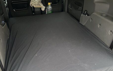 Ford Tourneo Connect II рестайлинг, 2018 год, 2 300 000 рублей, 12 фотография