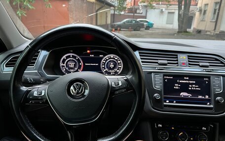 Volkswagen Tiguan II, 2017 год, 2 590 000 рублей, 7 фотография
