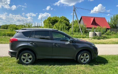 Toyota RAV4, 2014 год, 1 800 000 рублей, 4 фотография