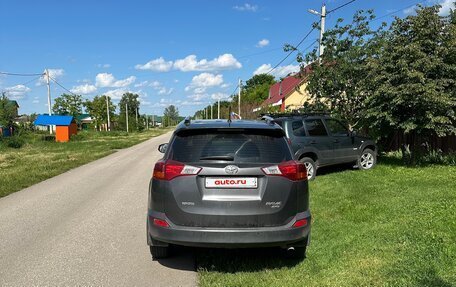 Toyota RAV4, 2014 год, 1 800 000 рублей, 3 фотография