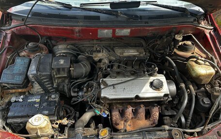Mitsubishi Space Runner II, 1993 год, 47 000 рублей, 9 фотография
