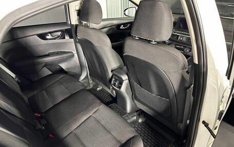 KIA Cerato IV, 2021 год, 1 900 000 рублей, 16 фотография
