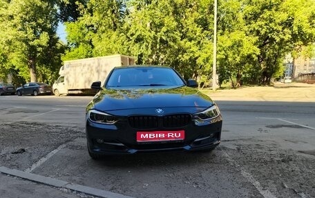 BMW 3 серия, 2013 год, 1 900 000 рублей, 1 фотография