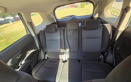 Mitsubishi Outlander III рестайлинг 3, 2019 год, 2 200 000 рублей, 6 фотография