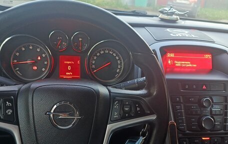 Opel Astra J, 2013 год, 690 000 рублей, 8 фотография