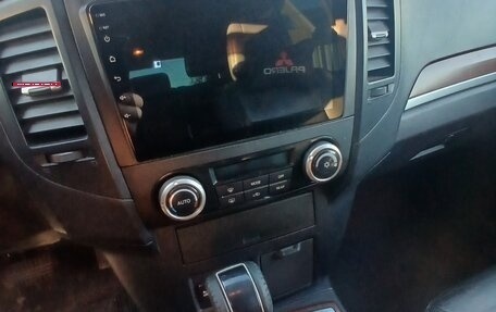 Mitsubishi Pajero IV, 2008 год, 1 248 000 рублей, 7 фотография