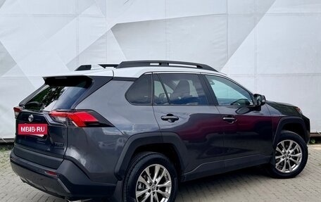 Toyota RAV4, 2019 год, 2 850 000 рублей, 7 фотография
