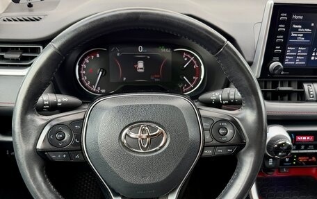 Toyota RAV4, 2019 год, 2 850 000 рублей, 28 фотография