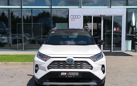 Toyota RAV4, 2019 год, 2 670 000 рублей, 5 фотография