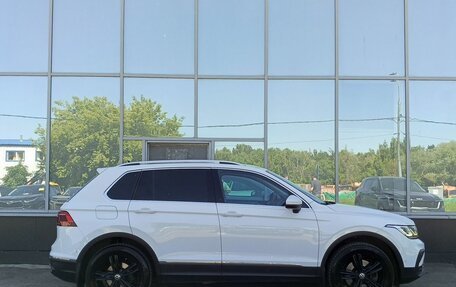 Volkswagen Tiguan II, 2021 год, 3 049 000 рублей, 4 фотография