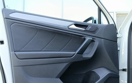 Volkswagen Tiguan II, 2021 год, 3 049 000 рублей, 11 фотография
