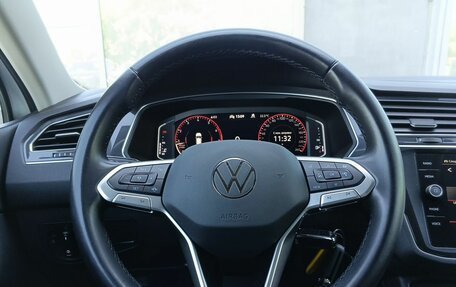 Volkswagen Tiguan II, 2021 год, 3 049 000 рублей, 14 фотография
