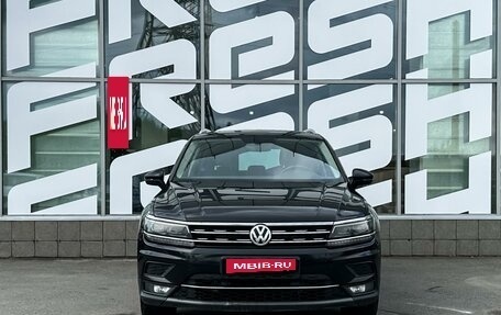 Volkswagen Tiguan II, 2018 год, 2 750 000 рублей, 3 фотография
