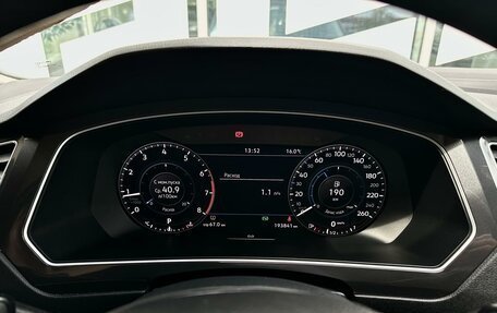 Volkswagen Tiguan II, 2018 год, 2 750 000 рублей, 13 фотография